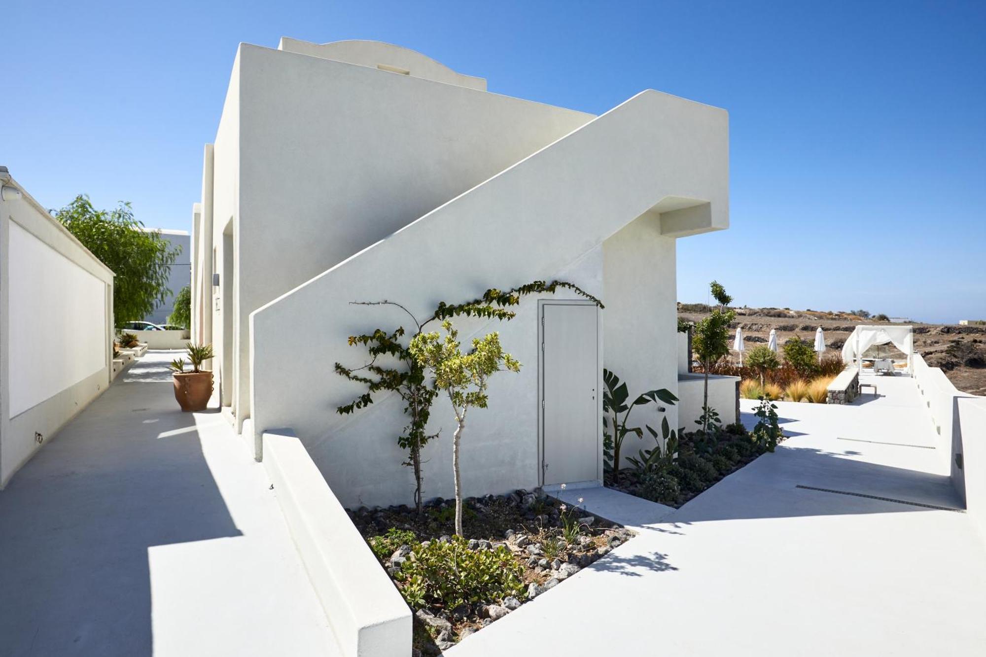 Adorno Oia Hotel Екстериор снимка
