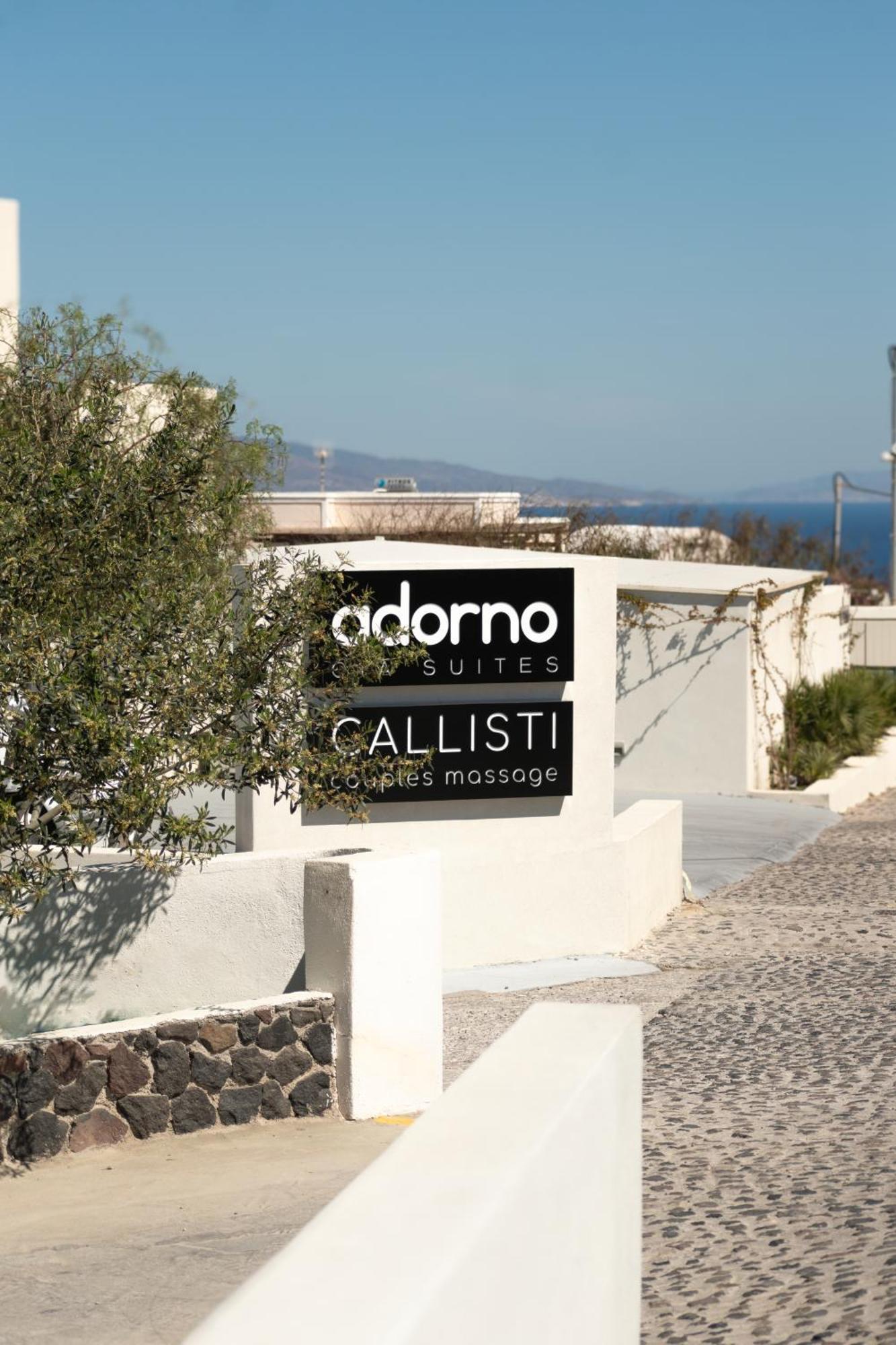 Adorno Oia Hotel Екстериор снимка